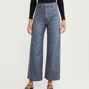 Perfect condition. A&F pants